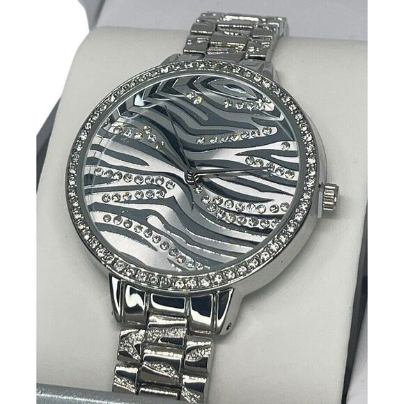 Silver Tone Crystal Bracelet Watch Zebra Print Stunning Chic Trendy Fashion NWT